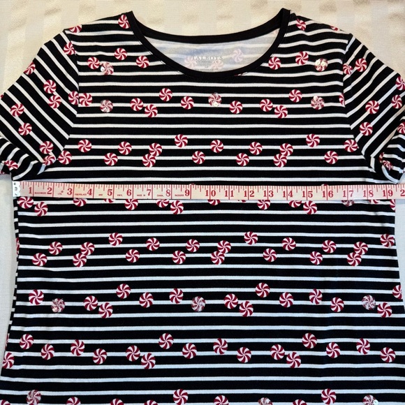 Talbots Black & White Sz LP Striped Top w/ Red Peppermint Candies/SequinsPattern - Picture 4 of 11